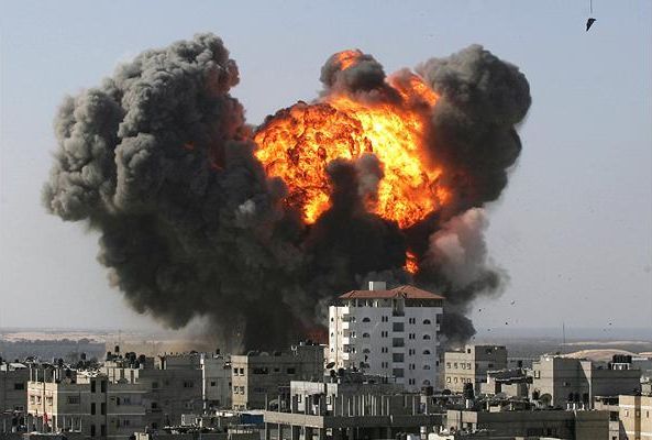 Bombs still fall on Gaza - 07
