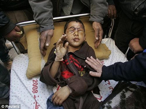Bombs still fall on Gaza - 20