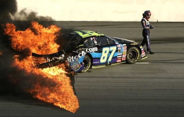 NASCAR accidents - 04
