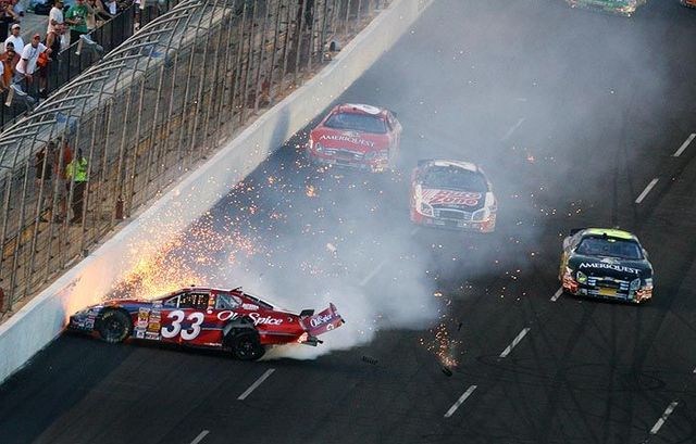 NASCAR accidents - 18