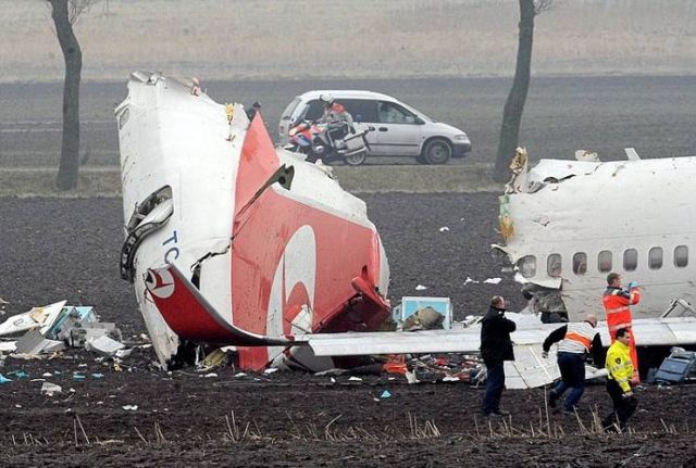 Turkish airline plane crashed in Amsterdam - 11