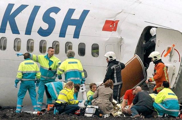 Turkish airline plane crashed in Amsterdam - 18