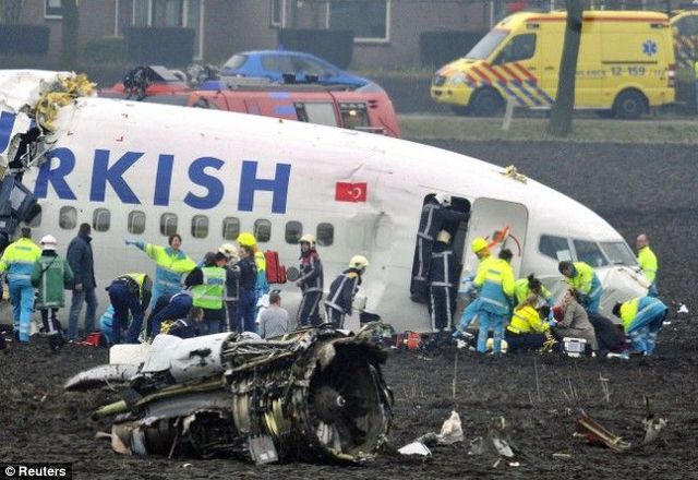 Turkish airline plane crashed in Amsterdam - 21