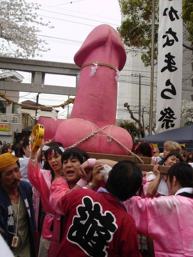 Kanamara Matsuri Anomaly Festival - 03