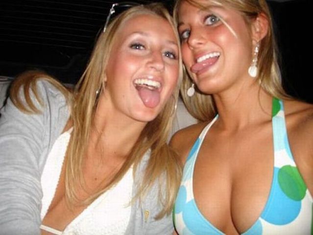 These girls know how to attract attention - 22