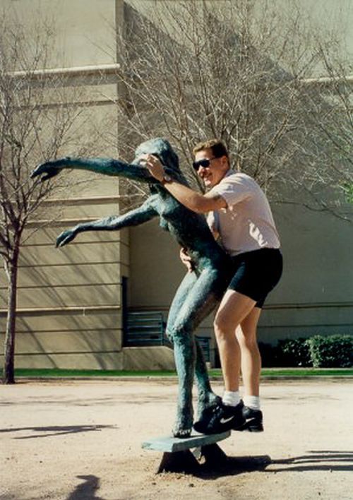 The most striking representatives of a new kind of perversion – statue groping - 101