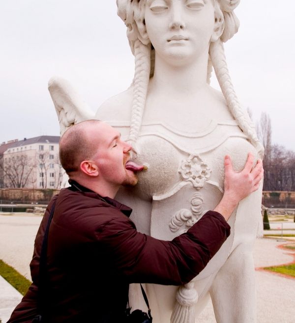 The most striking representatives of a new kind of perversion – statue groping - 56