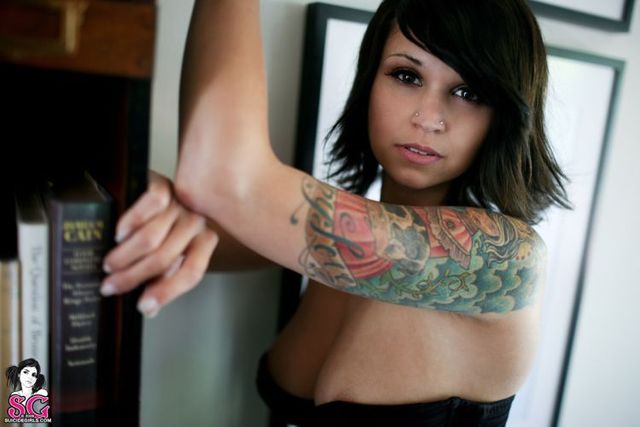 Sexy baby. Tattoos and piercings don’t spoil the picture - 27