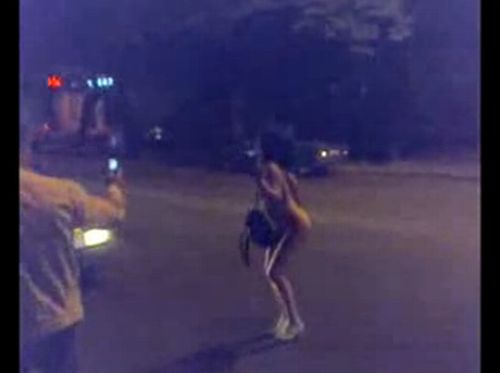 Naked Russian girl dances on the road. What did she take? - 20090721