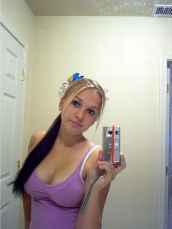 Girls take pictures of themselves. Excellent compilation! - 22