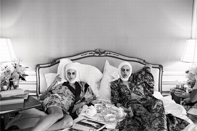 Horrible photo shoot on plastic surgery by famous photographer Steven Meisel - 09