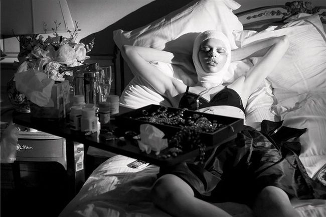 Horrible photo shoot on plastic surgery by famous photographer Steven Meisel - 17