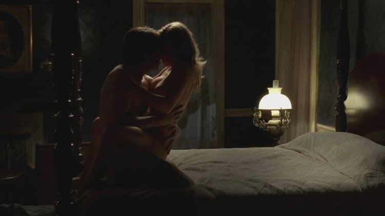 Anna Paquin in an erotic scene from True Blood. Very sexy baby - 04