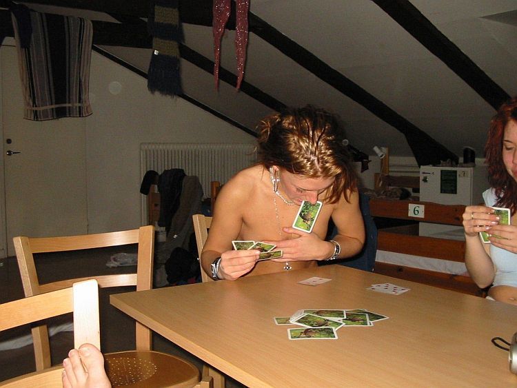 How gils was playing strip poker - 34