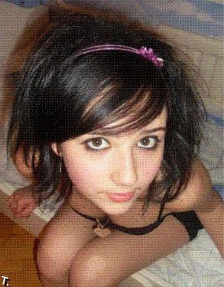A selection of beautiful emo girls - 03