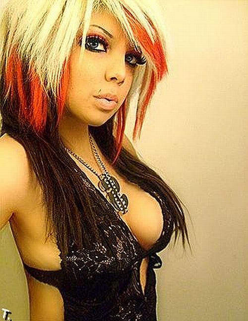 A selection of beautiful emo girls - 21