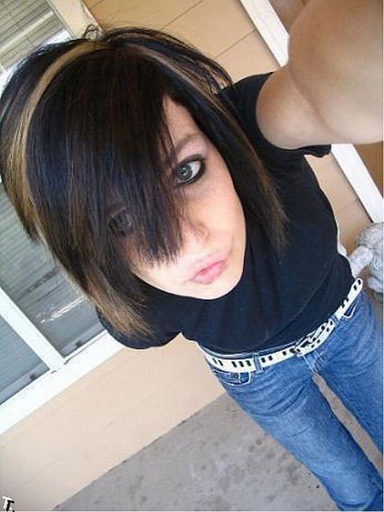 A selection of beautiful emo girls - 27