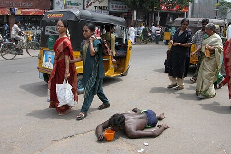 Beggars in India. Not for faint-hearted! - 08