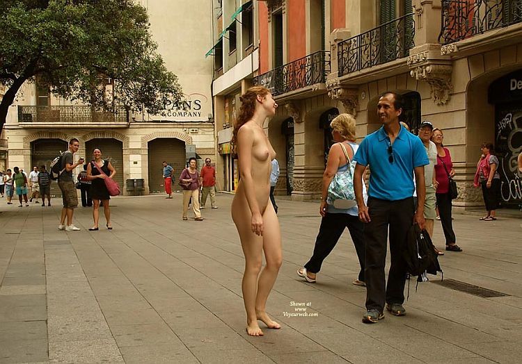 Walking naked on a busy street. Apparently, the girl has no complexes ;) - 03