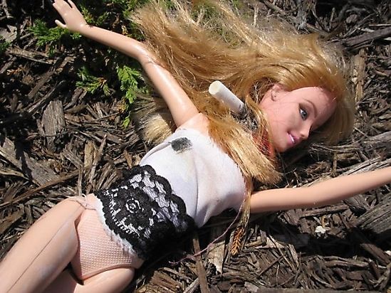 The scandalous photos of Barbie - 14
