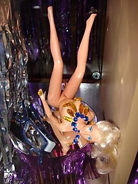 The scandalous photos of Barbie - 32