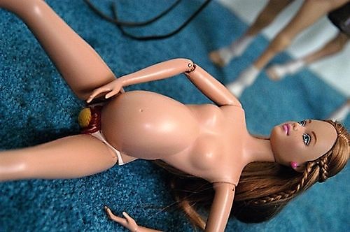 The scandalous photos of Barbie - 50