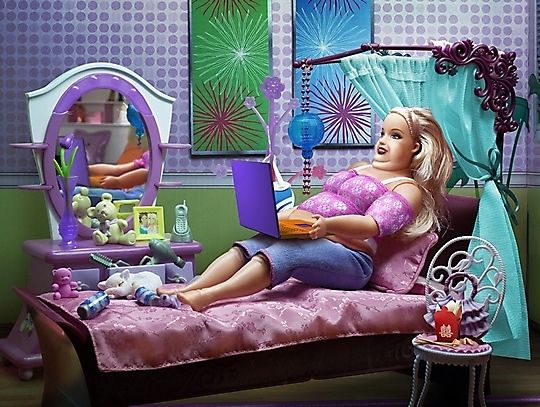 The scandalous photos of Barbie - 52