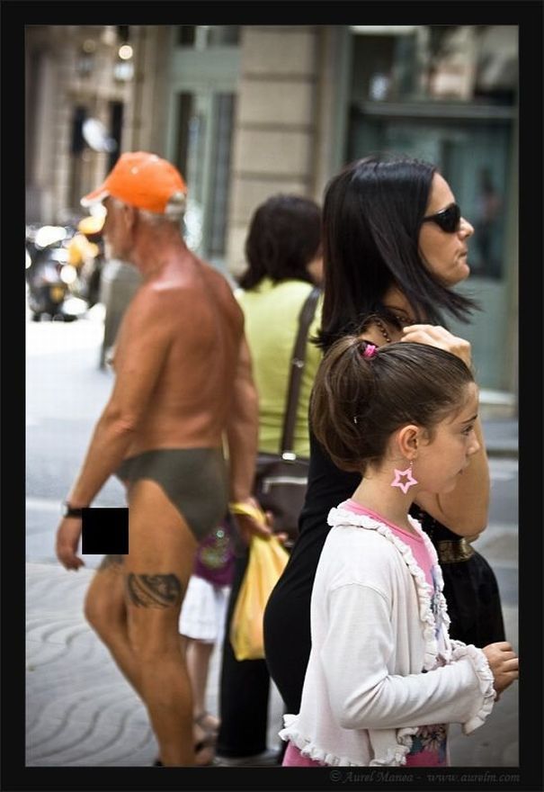 This interesting grandpa can be seen on the streets of Barcelona - 06