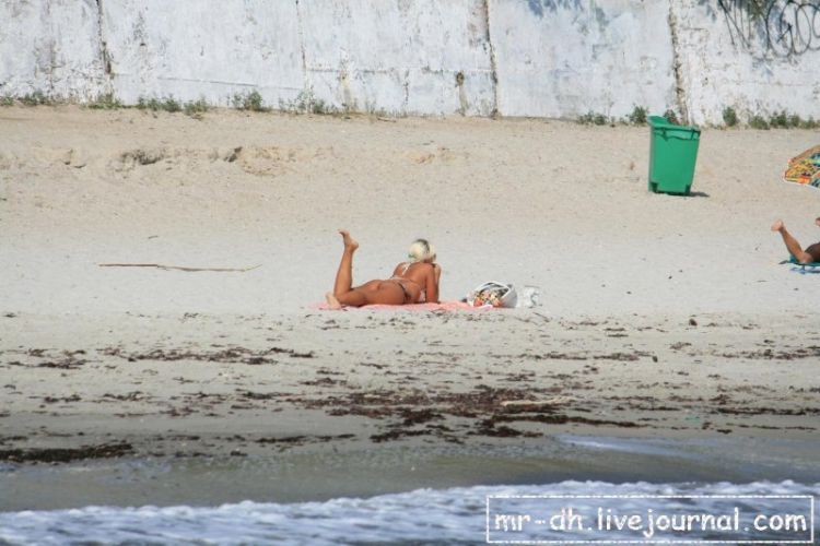 Ukrainian girls on the beaches of Odessa - 29