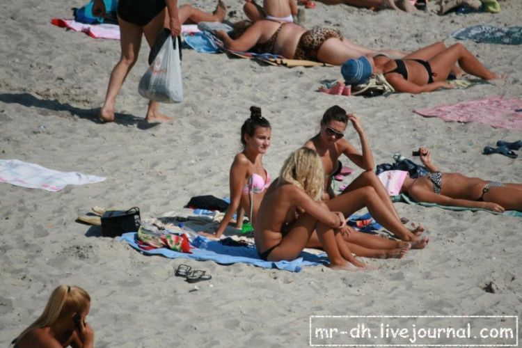 Ukrainian girls on the beaches of Odessa - 32