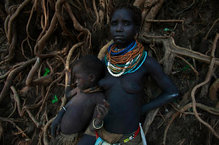 Women of the Omo Valley Tribes of Southern Ethiopia - 02
