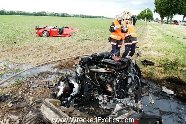 Horror. All these super cars had speed far beyond 180 km/h. Photos of accidents speak for themselves - 00