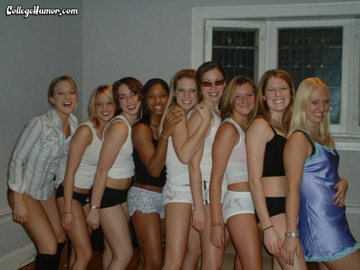 Real party girls - 12