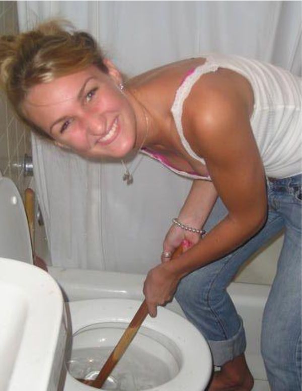 Hot chicks against the toilets - 20