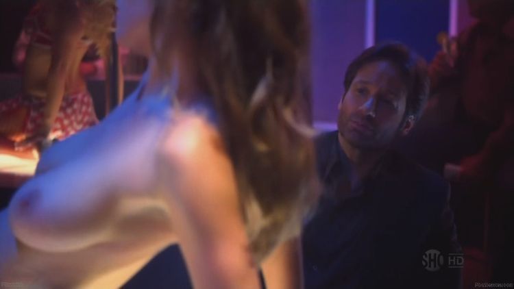 Topless Eva Amurri in a scene from Californication in the role of a stripper - 07