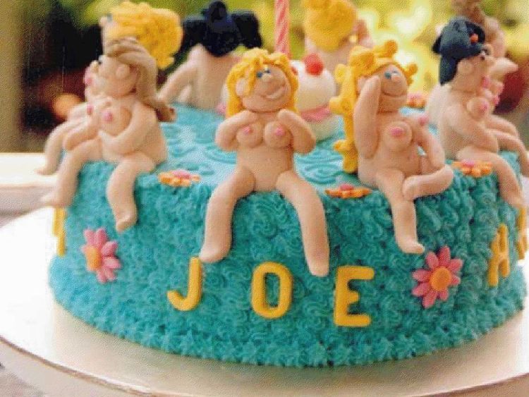Here are some interesting cakes - 10