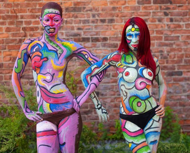 Body art by Andy Golub. Excellent work - 12