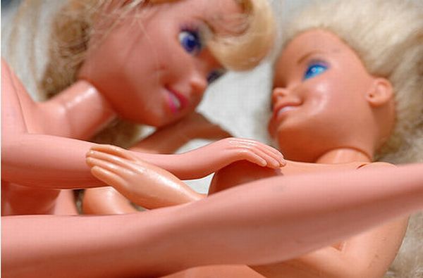 Lesbians Barbie dolls - 13