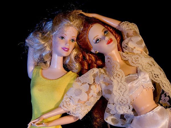 Lesbians Barbie dolls - 18