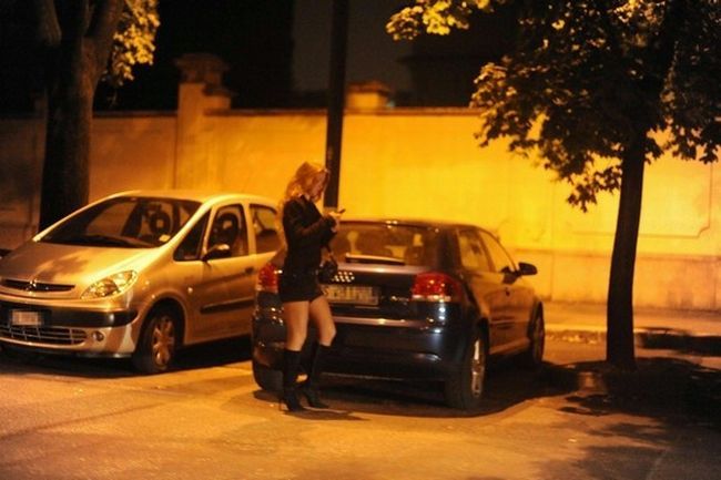 Prostitutes from the streets of Milan - 03