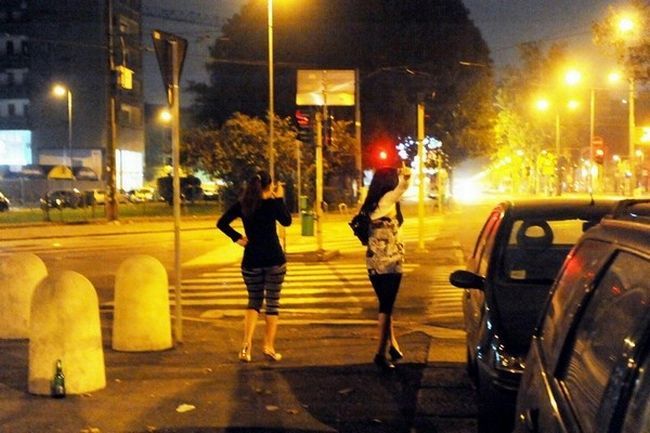 Prostitutes from the streets of Milan - 10