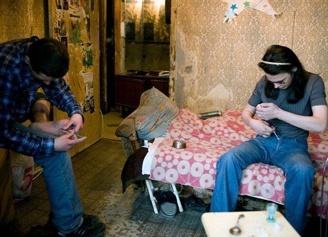 Russia and drugs: glue and heroin. Harsh reality in pictures - 18