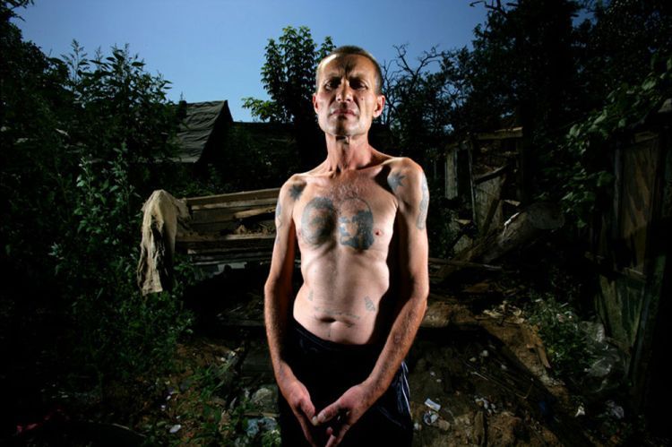 A series of photos by Brent Stirton - Ukraine ... Sex, Drugs, Poverty & HIV. Not for sensitive souls! - 13