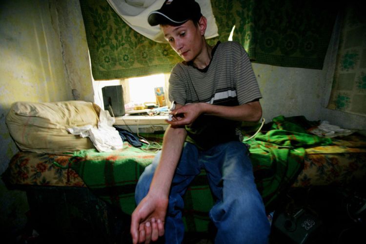 A series of photos by Brent Stirton - Ukraine ... Sex, Drugs, Poverty & HIV. Not for sensitive souls! - 40