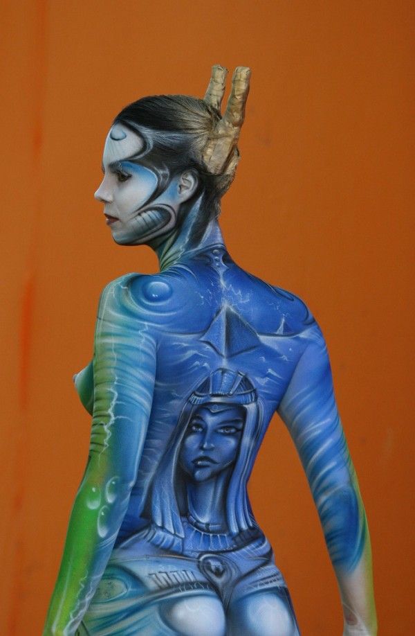 Great works of Body artists - 12