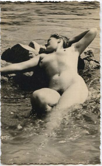 Old erotic photos - 10