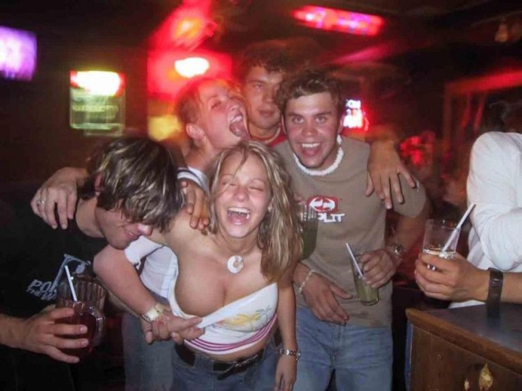 Compilation of pics from the most debauched parties. Now that’s called partying )) - 04
