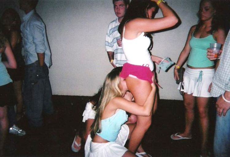 Compilation of pics from the most debauched parties. Now that’s called partying )) - 11
