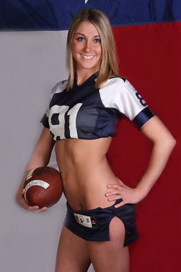 Hot babes of American football - 32