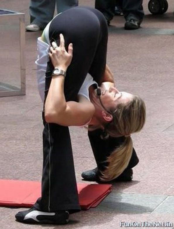 Super flexible gymnasts. How do they do this? ;) - 05